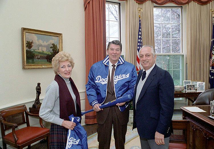 C5435-8A, President Reagan in a photo opportunity and receving gifts with Tommy Lasorda the man…