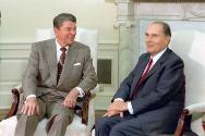 C49544-12, President Reagan meeting with President Francois Mitterrand of France during a worki…