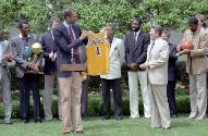 C29667-33A, President Reagan hosting the NBA champion Los Angeles Lakers at the White House. Ka…