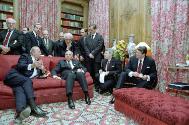 C32158-21, President Reagan meeting with Soviet General Secretary Gorbachev along with George S…