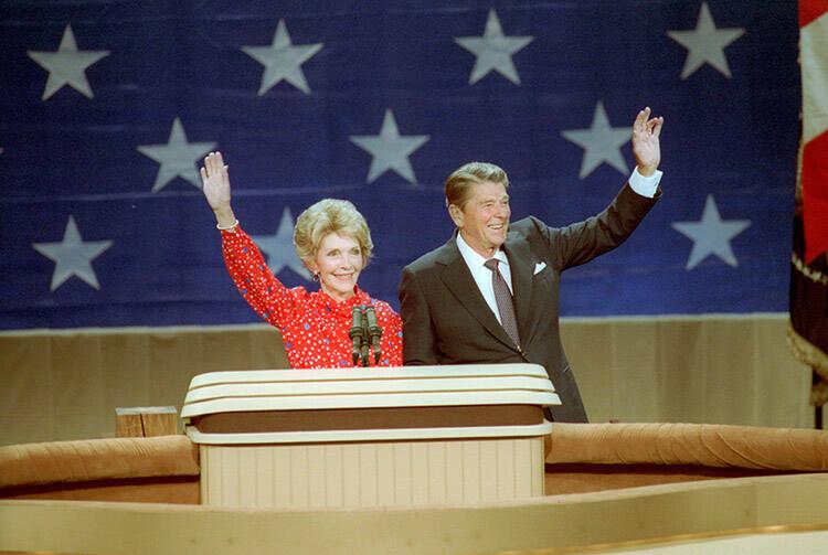 C23843-24, President Reagan and Nancy Reagan at the Republican National Convention, Dallas, Tex…