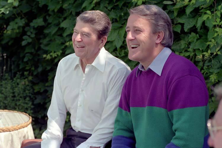 C41189-7A, Photo Op With Prime Minister Brian Mulroney of Canada at the Hotel Cipriani in Venic…
