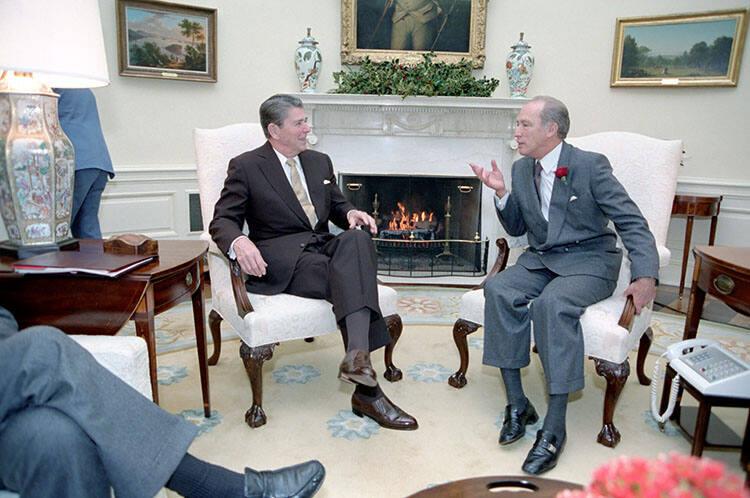 C19043-21  President Reagan meeting with Prime Minister Trudeau of Canada during working visit …